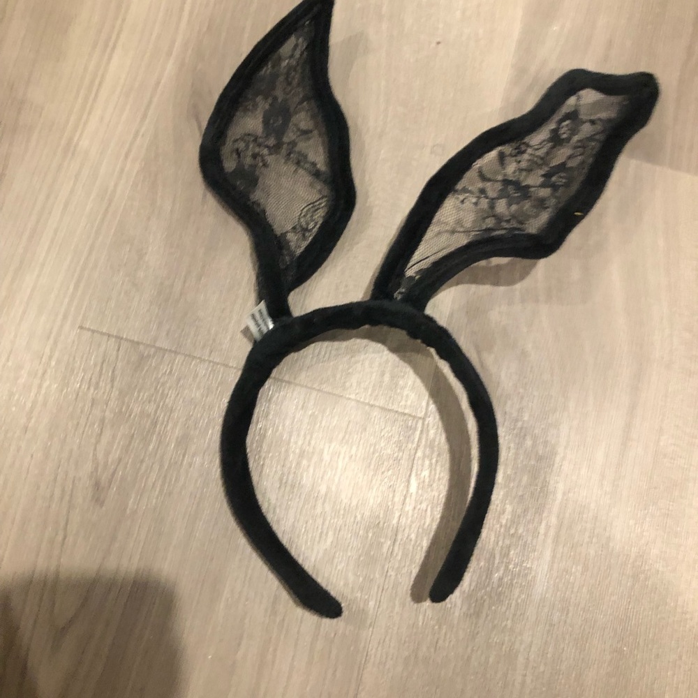 Lace Bunny Ears